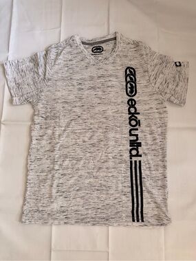 Ecko Unlimited Men’s Heather Gray Graphic V‑Neck T‑Shirt